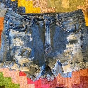 High waisted American Eagle Distressed Shorts